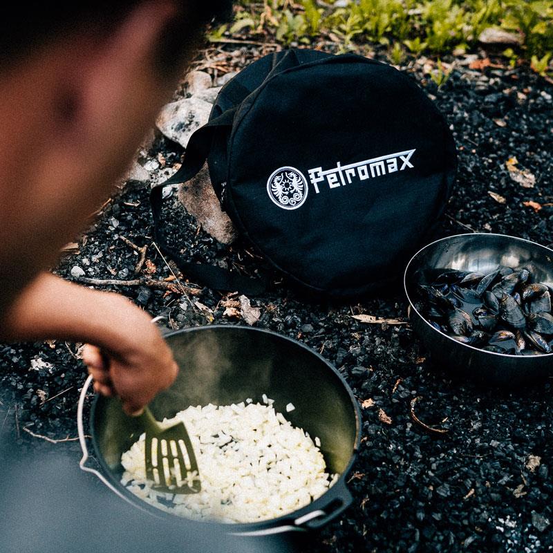 Petromax Dutch Oven
